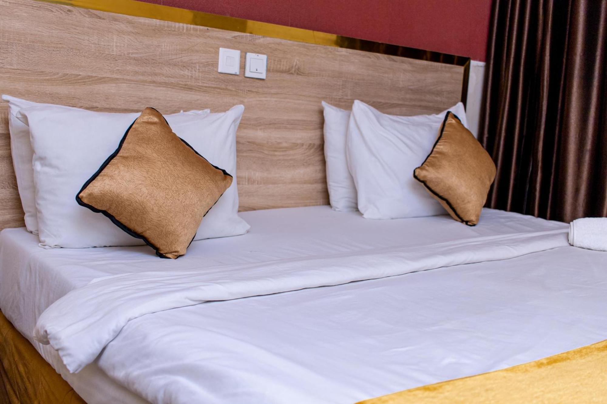 Royal Rex Hotels And Spa Lagos Exterior foto